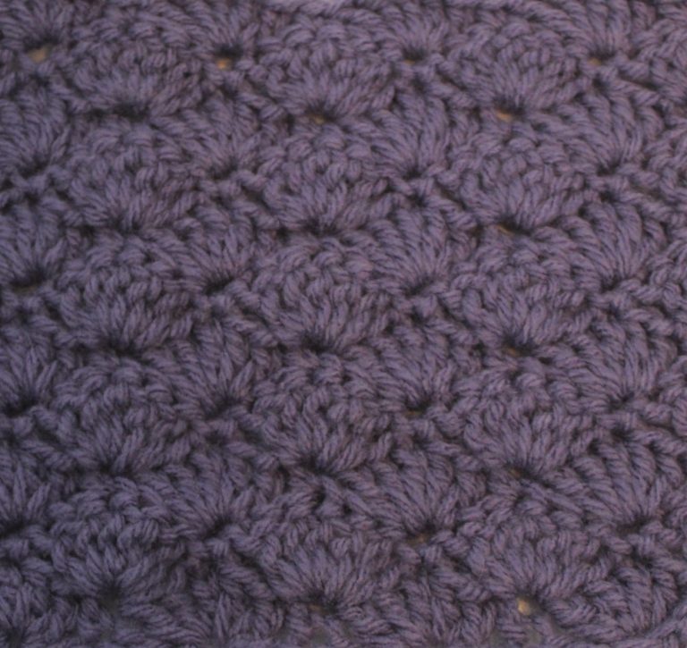 purple swatch of the 5 double crochet shell stitch